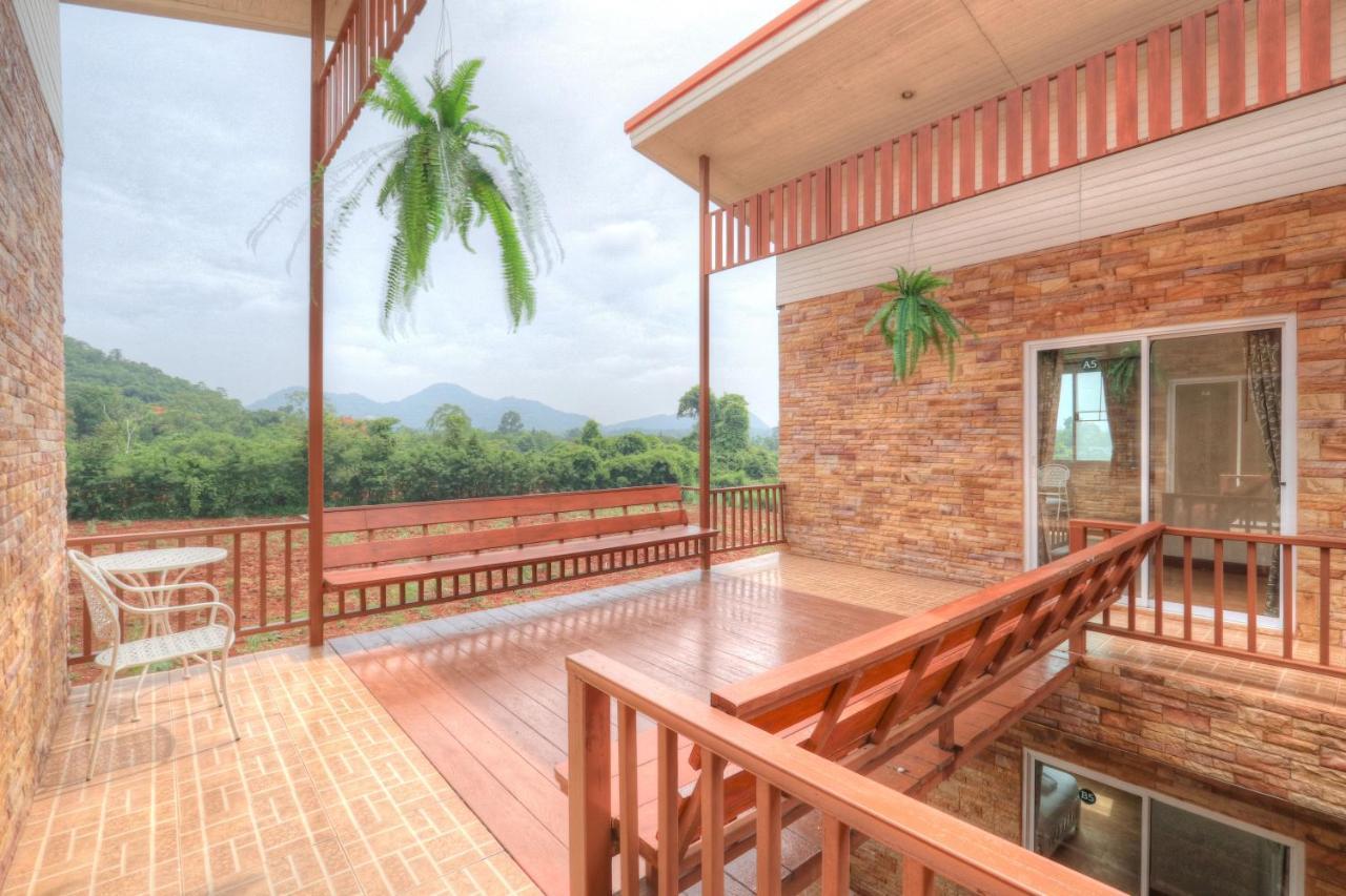 Hotel Rak Na Khaoyai Mu Si Exteriér fotografie